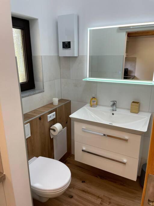 Appartement Zur Wied Oberlahr Exteriör bild