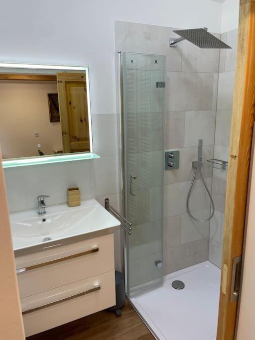 Appartement Zur Wied Oberlahr Exteriör bild