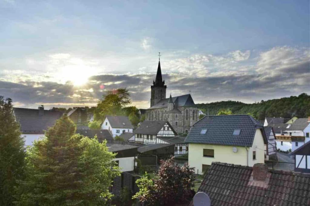 Appartement Zur Wied Oberlahr Exteriör bild